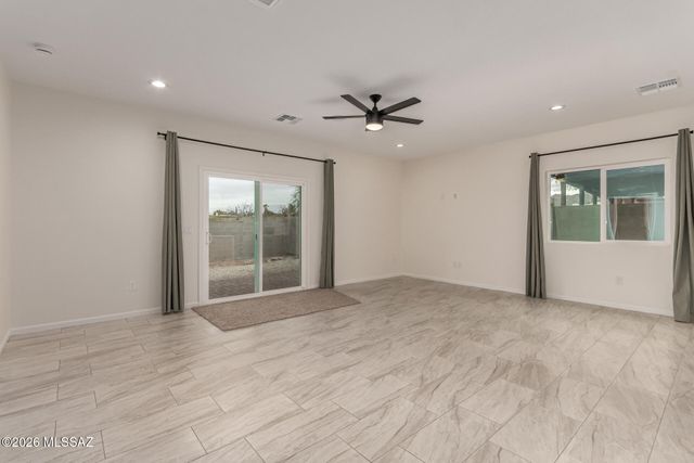 161 S Montgomery Avenue, Corona De Tucson, AZ 85641