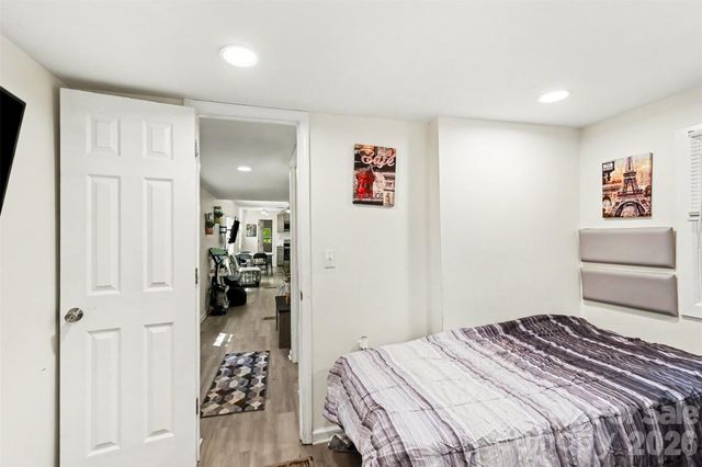 9937 Harwood Lane, Charlotte, NC 28214