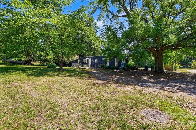 9937 Harwood Lane, Charlotte, NC 28214