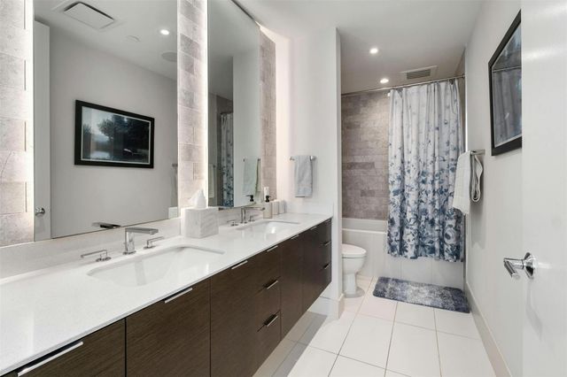 301 West Ave 3104, Austin, TX 78701