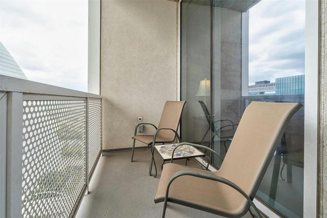 301 West Ave 3104, Austin, TX 78701