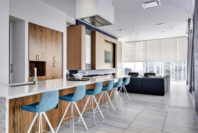 301 West Ave 3104, Austin, TX 78701