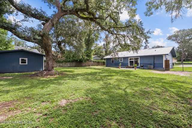 1410 CLEVELAND Avenue, Palatka, FL 32177