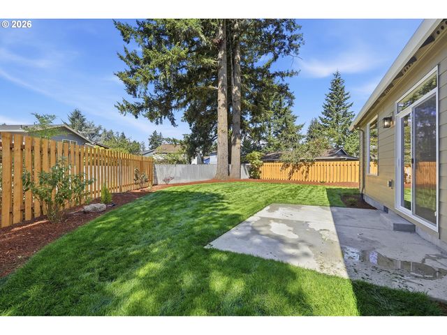 3905 Se 147th Ave, Portland, OR 97236