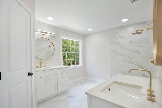 12200 TREETOP COURT, Orlando, FL 32832