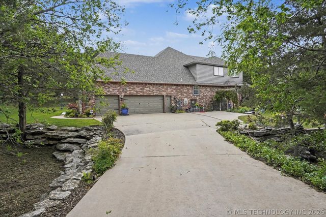 18409 E 101st Place North, Owasso, OK 74055
