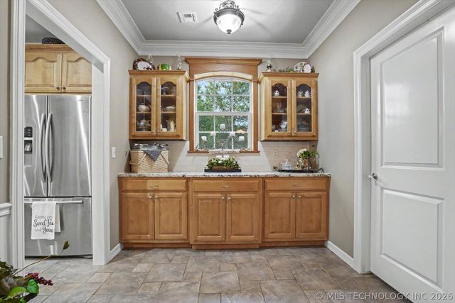 18409 E 101st Place North, Owasso, OK 74055