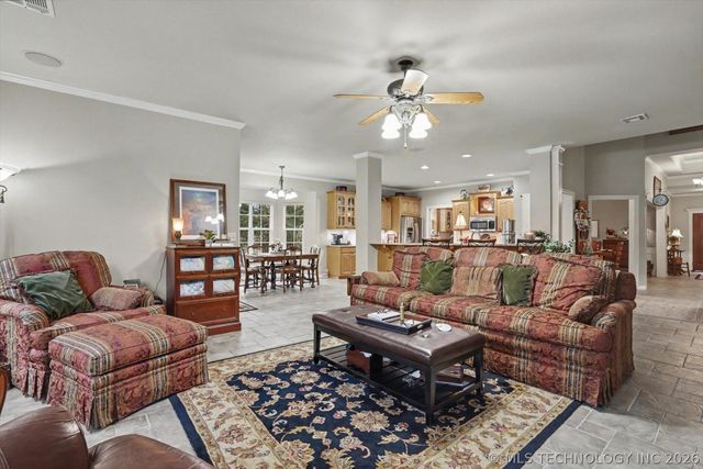 18409 E 101st Place North, Owasso, OK 74055
