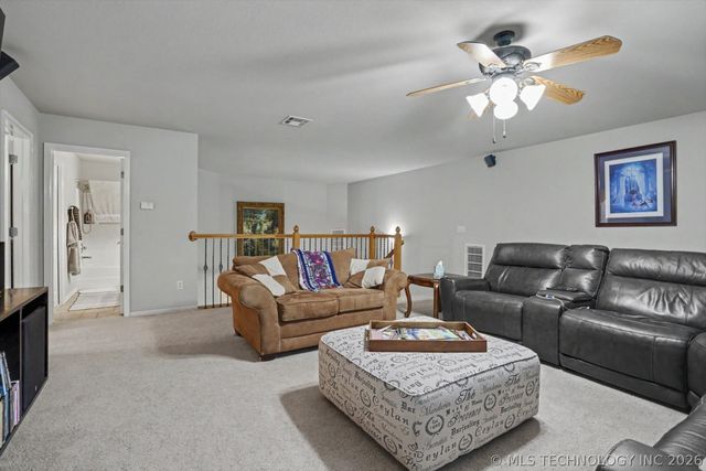 18409 E 101st Place North, Owasso, OK 74055