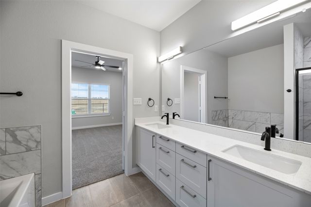 4011 Lecroy Court, Midlothian, TX 76065