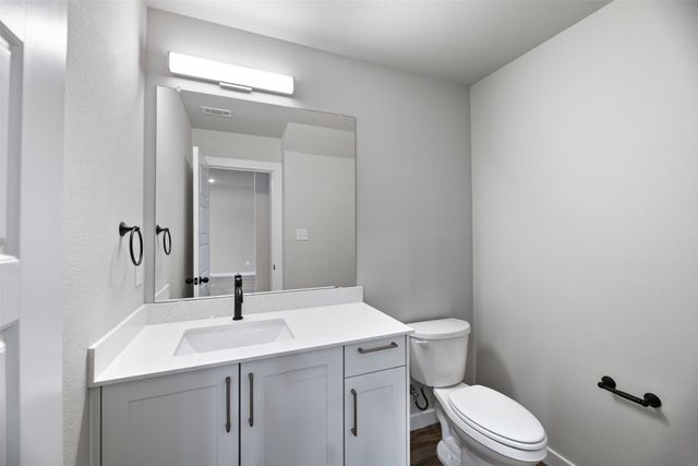 4011 Lecroy Court, Midlothian, TX 76065