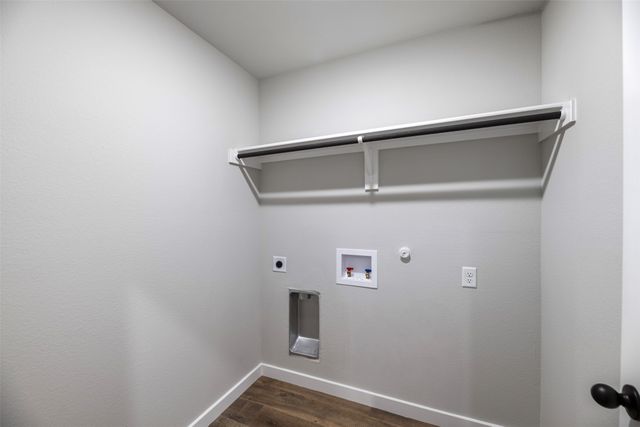 4011 Lecroy Court, Midlothian, TX 76065