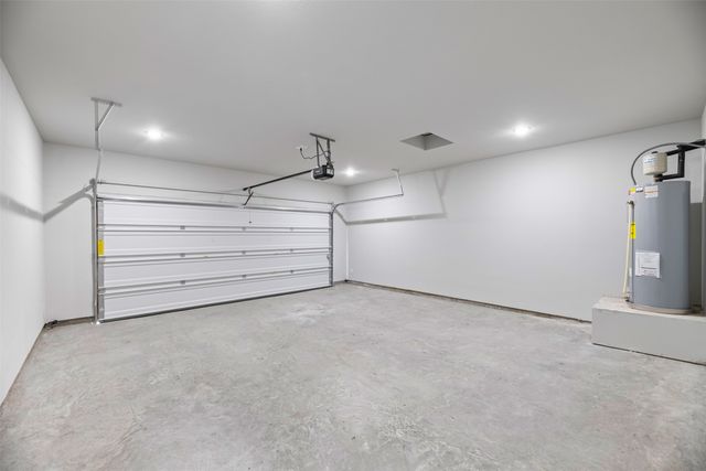 4011 Lecroy Court, Midlothian, TX 76065