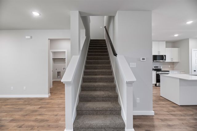 4011 Lecroy Court, Midlothian, TX 76065