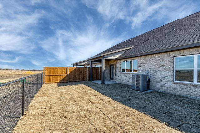 4011 Lecroy Court, Midlothian, TX 76065