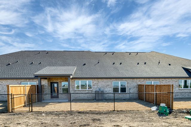 4011 Lecroy Court, Midlothian, TX 76065