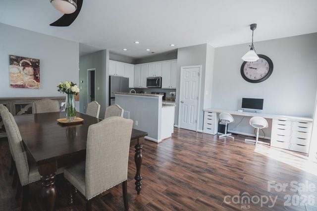 7051 Brighton Park Drive, Charlotte, NC 28227
