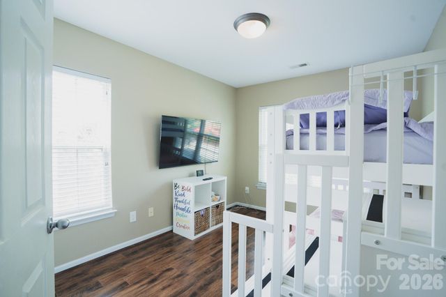 7051 Brighton Park Drive, Charlotte, NC 28227