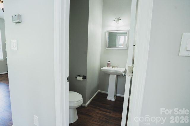 7051 Brighton Park Drive, Charlotte, NC 28227