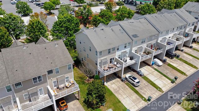 7051 Brighton Park Drive, Charlotte, NC 28227
