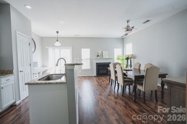 7051 Brighton Park Drive, Charlotte, NC 28227