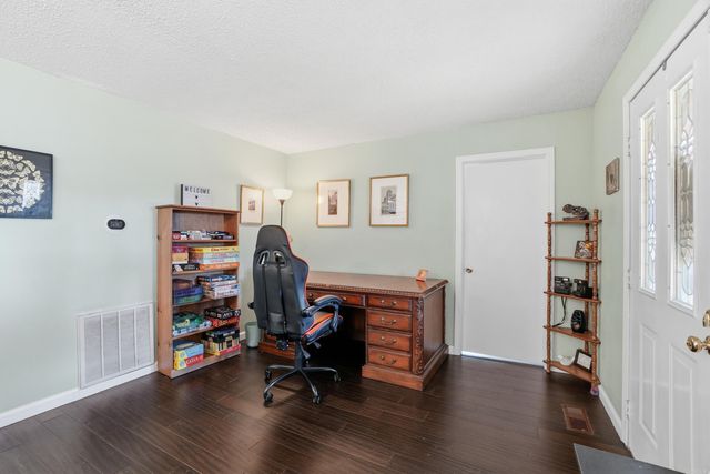 5906 Karen Drive, North Little Rock, AR 72118