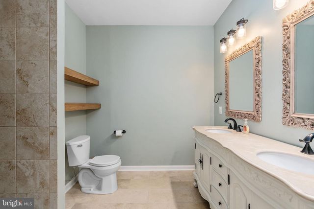 60 RIVER FALLS RD, Fredericksburg, VA 22406