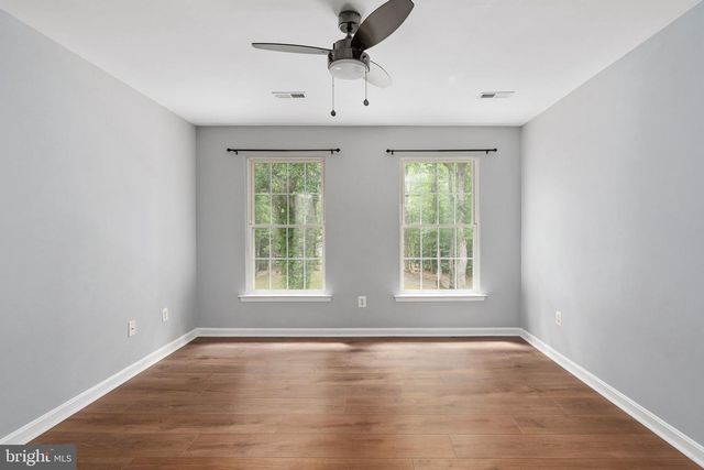 60 RIVER FALLS RD, Fredericksburg, VA 22406