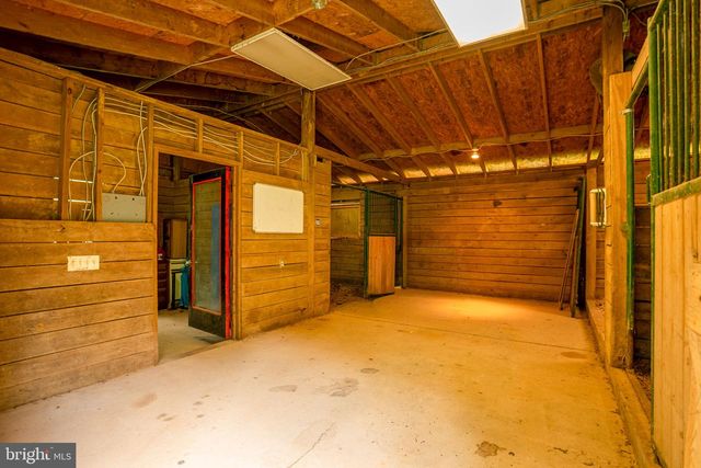 60 RIVER FALLS RD, Fredericksburg, VA 22406