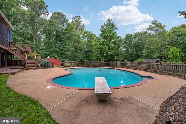 60 RIVER FALLS RD, Fredericksburg, VA 22406