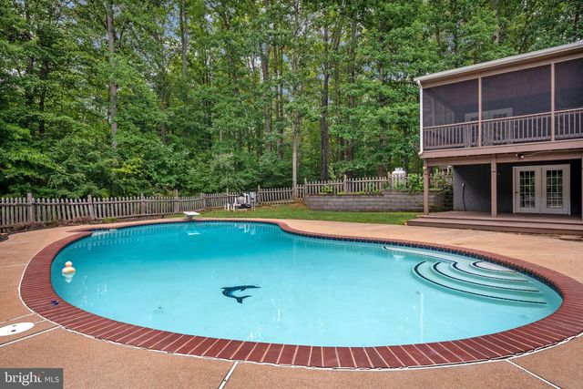 60 RIVER FALLS RD, Fredericksburg, VA 22406