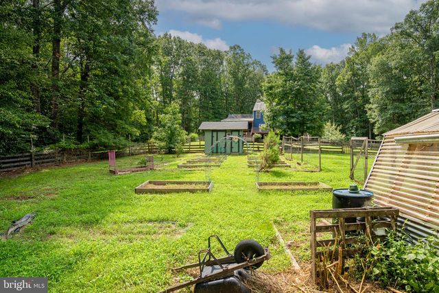 60 RIVER FALLS RD, Fredericksburg, VA 22406