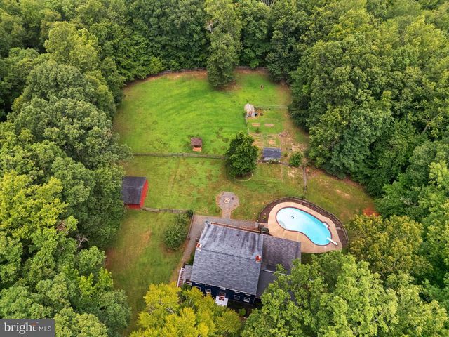 60 RIVER FALLS RD, Fredericksburg, VA 22406