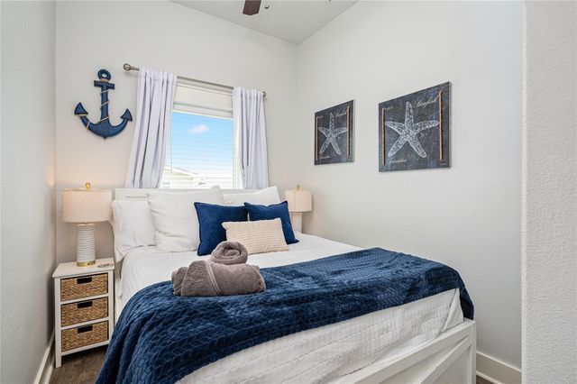 997 S Redfish Street, Crystal Beach, TX 77650