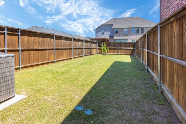 1614 Cherokee Rose Trail, Garland, TX 75042