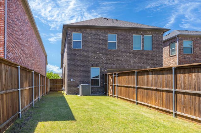 1614 Cherokee Rose Trail, Garland, TX 75042