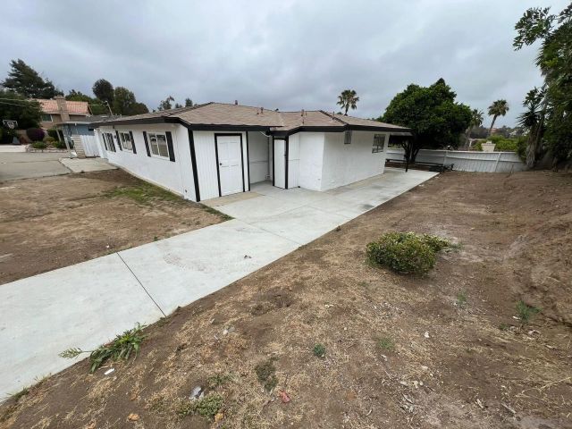 1373 Lawana, Vista, CA 92083