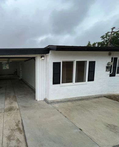1373 Lawana, Vista, CA 92083