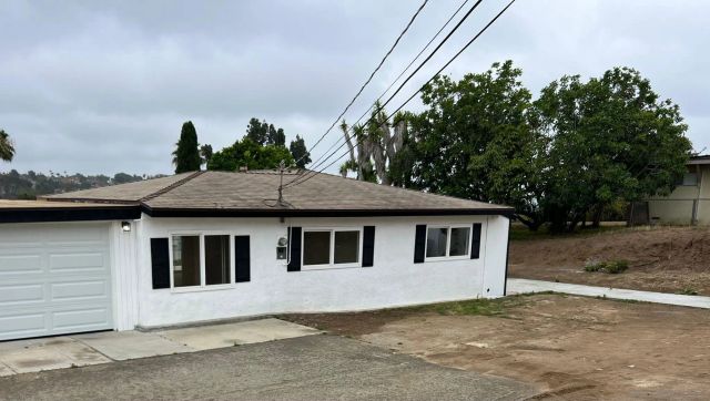 1373 Lawana, Vista, CA 92083