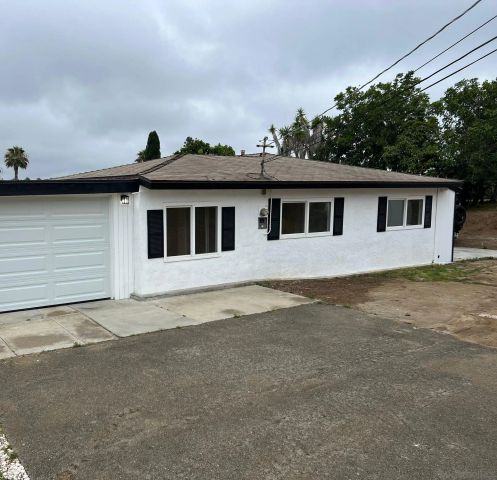 1373 Lawana, Vista, CA 92083