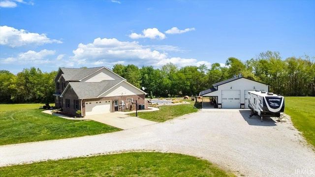 6658 N Memering Road, Bicknell, IN 47512