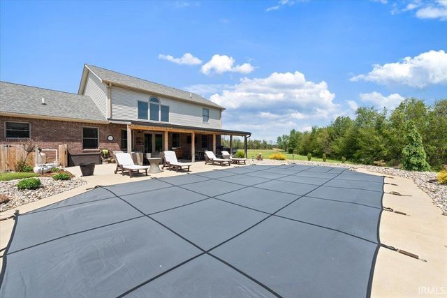 6658 N Memering Road, Bicknell, IN 47512