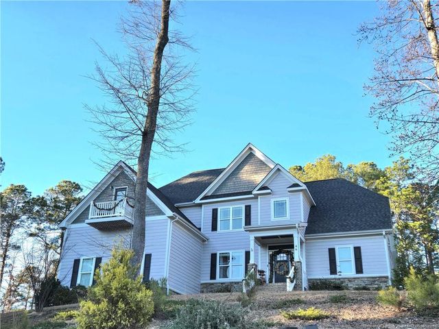 46 Brookhill Court, Spring Lake, NC 28390