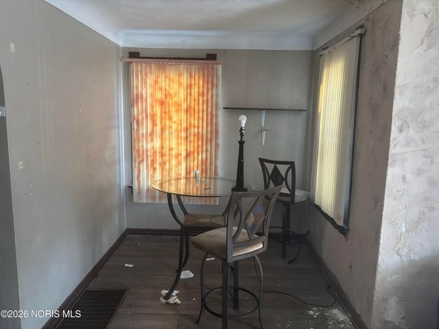 23 E Hudson Street, Toledo, OH 43608