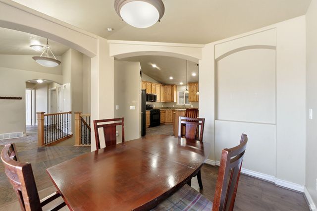 11178 S VIA BONITO DR, South Jordan, UT 84095