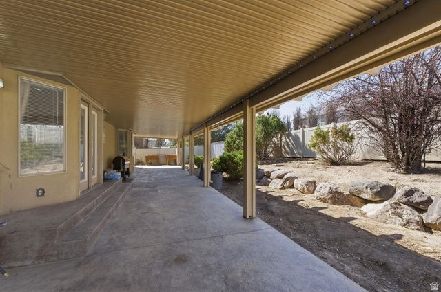 11178 S VIA BONITO DR, South Jordan, UT 84095