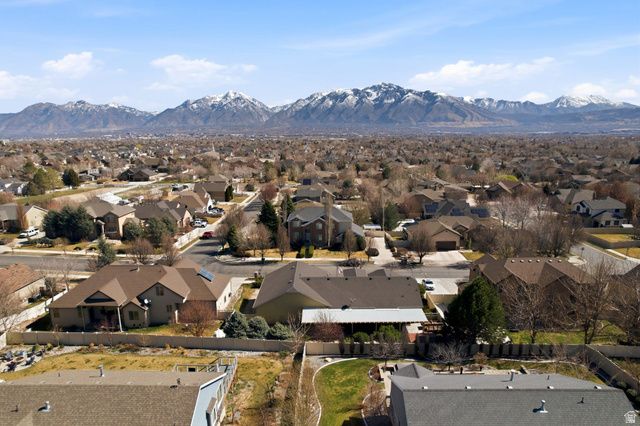 11178 S VIA BONITO DR, South Jordan, UT 84095