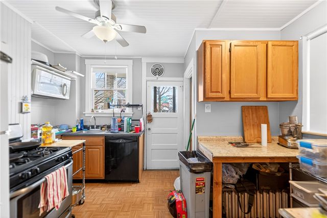 207 S Braddock Ave, Point Breeze, PA 15221