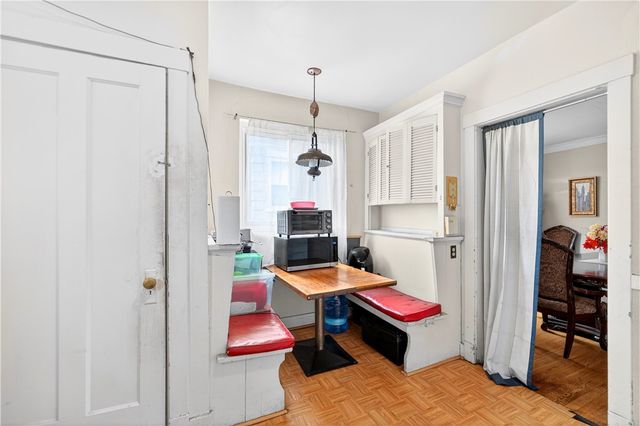 207 S Braddock Ave, Point Breeze, PA 15221