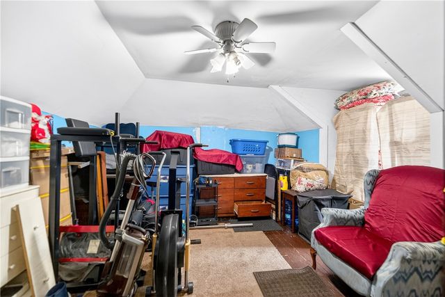 207 S Braddock Ave, Point Breeze, PA 15221